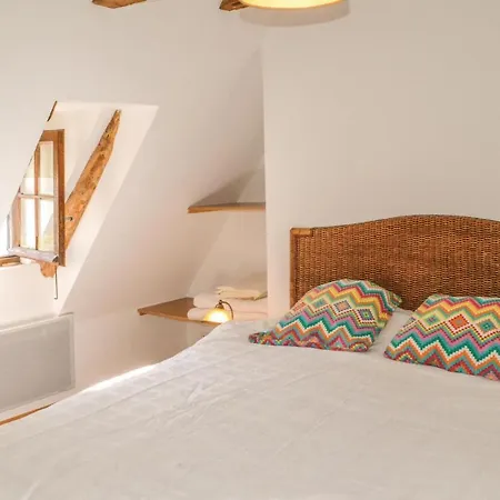 Holiday home 2 Bedroom Awesome In
