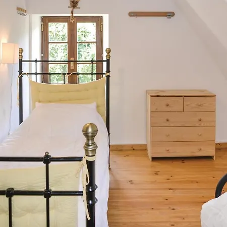 2 Bedroom Awesome In Padirac