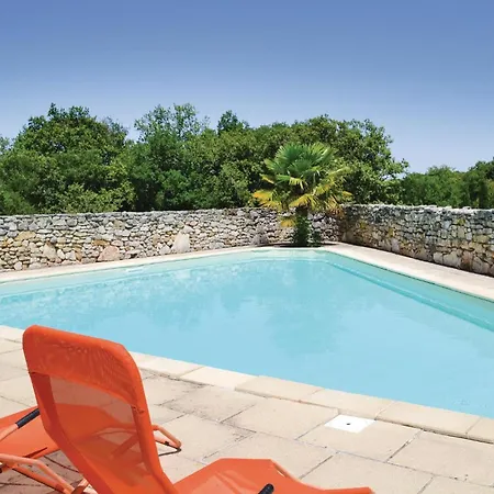 2 Bedroom Awesome In * Padirac