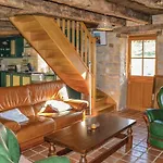 2 Bedroom Awesome In Сasa de vacaciones