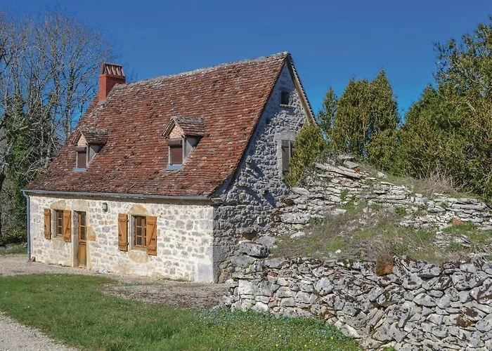 2 Bedroom Awesome In *