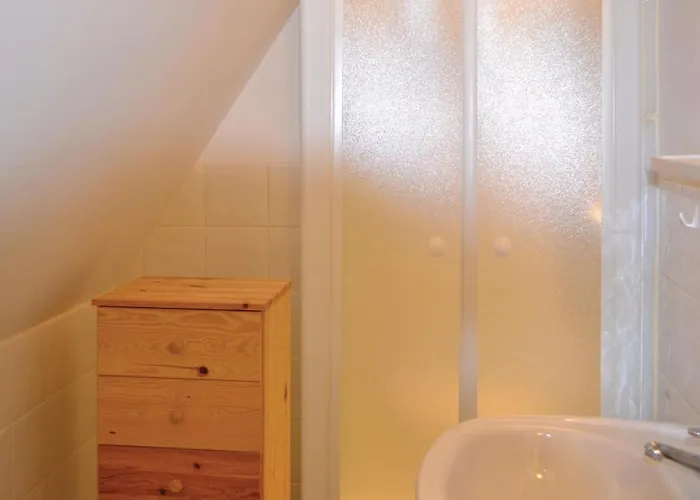 2 Bedroom Awesome In Σπίτι διακοπών *